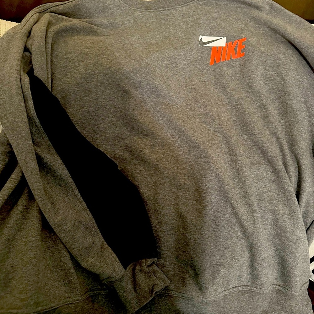 Women’s 3x Nike Crew Neck Sweatshirt